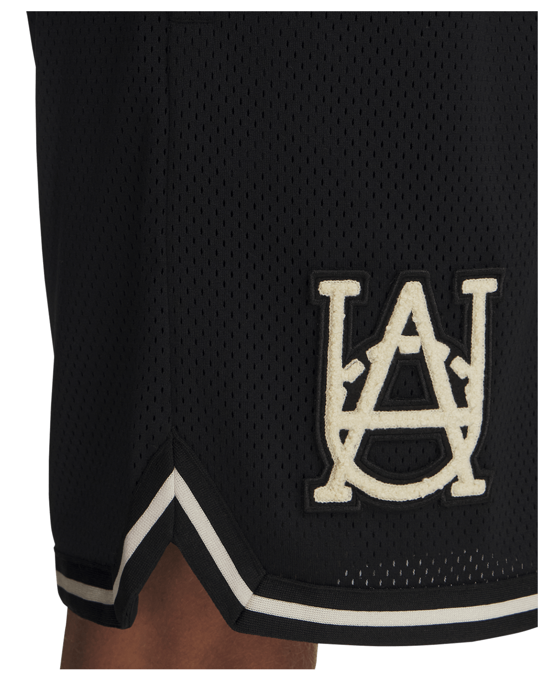 Under Armour Apparel Men's UA Courtside Hoops Shorts