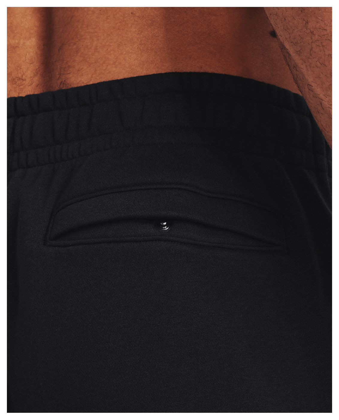 Under Armour Apparel Mens Essential Fleece Jogger - Black/White